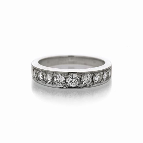 Riviere in white gold and diamonds