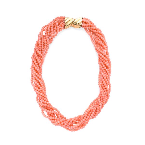 Toechon necklace in pink coral and yellow gold