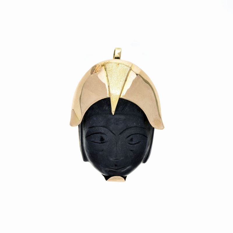 Spilla Pendente 'maschera Orientale' in Oro Giallo e Pietra Nera