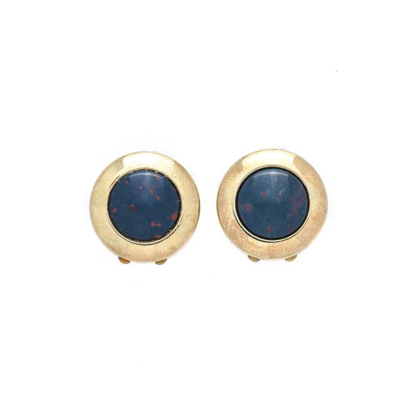 Button covers in yellow gold and jasper