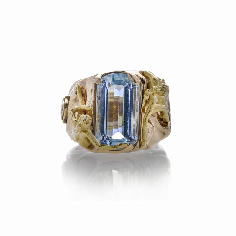 Anello Scultura in Oro Giallo e Pietra Azzurra