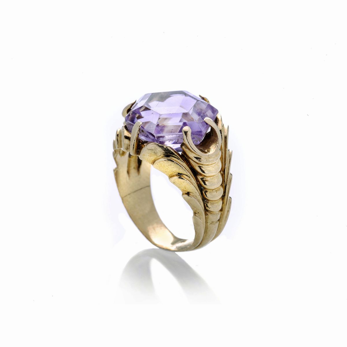 Anello in oro rosa e ametista