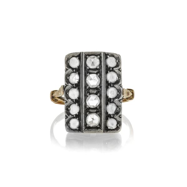 Lozenge ring in yellow gold, silver and diamonds