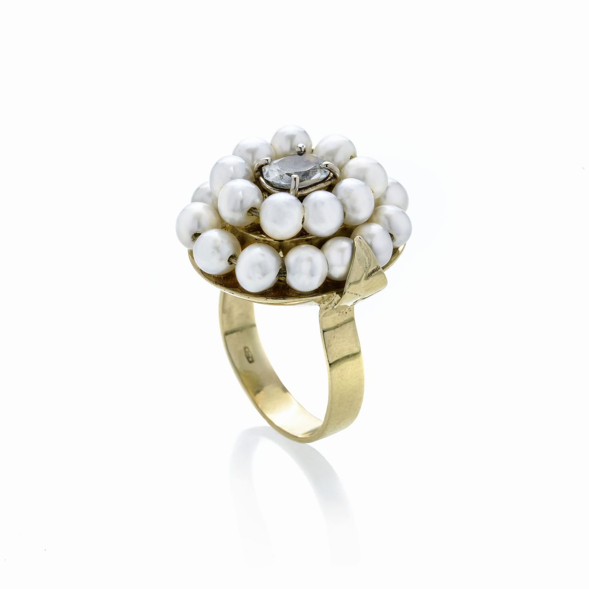Alto anello in oro giallo, perle e acquamarina