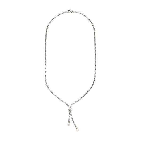 Necklace in white gold and pearls