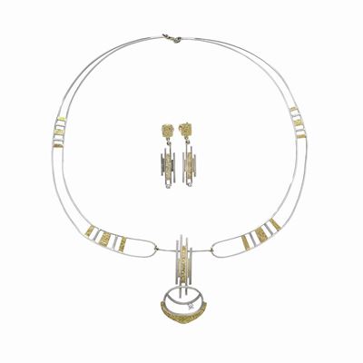 Parure Composta da Collier e Paio di Orecchini in Oro Giallo 14 Kt, Oro Bianco e Diamanti