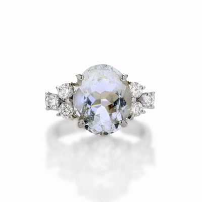 Anello in Oro Bianco, Diamanti e Acquamarina