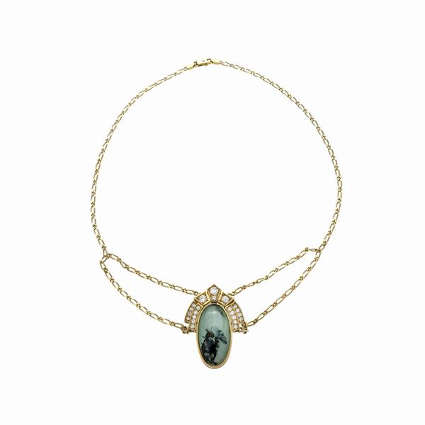 Girocollo in oro giallo, diamanti e pietra dura verde