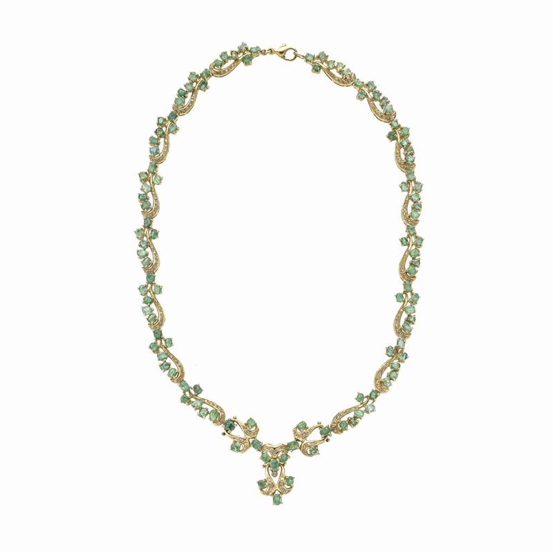 Collier in oro giallo, diamanti e smeraldi
