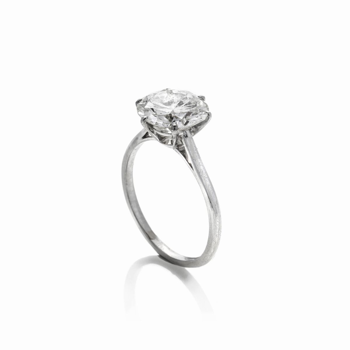 Anello solitario in oro bianco e diamante