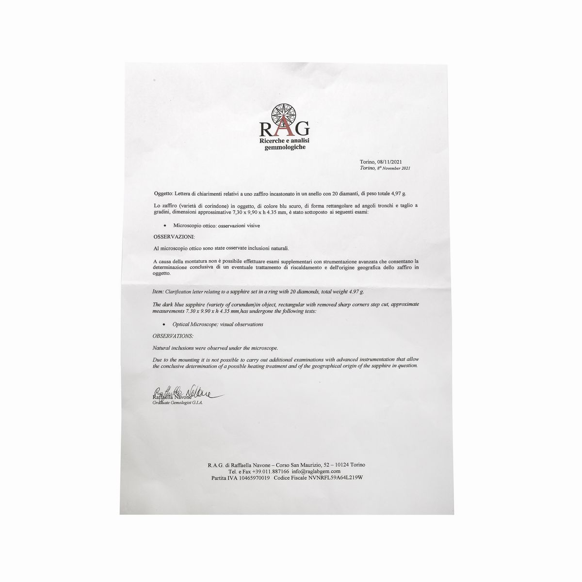 Anello a margherita in oro bianco, diamanti e zaffiro