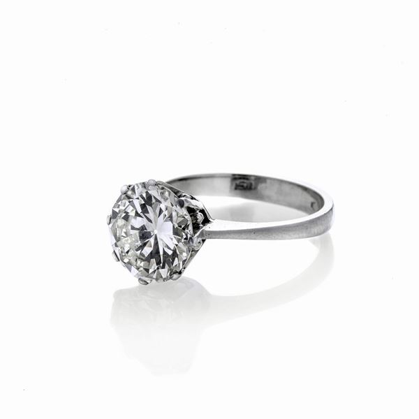 Anello solitario in oro bianco 18 kt e diamante