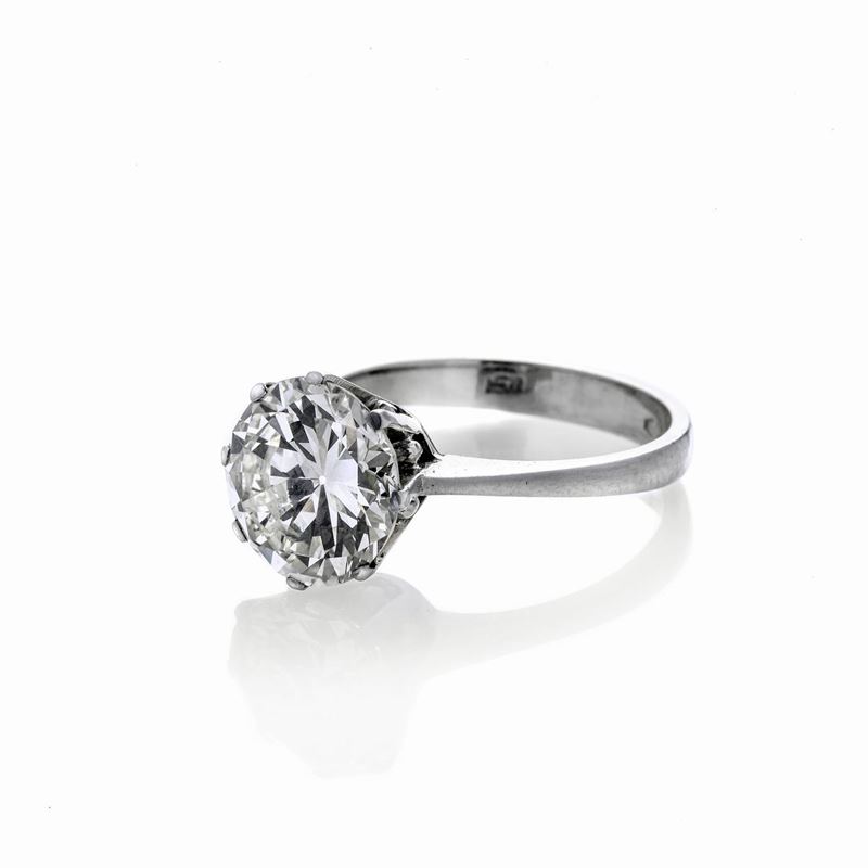 Anello solitario in oro bianco 18 kt e diamante