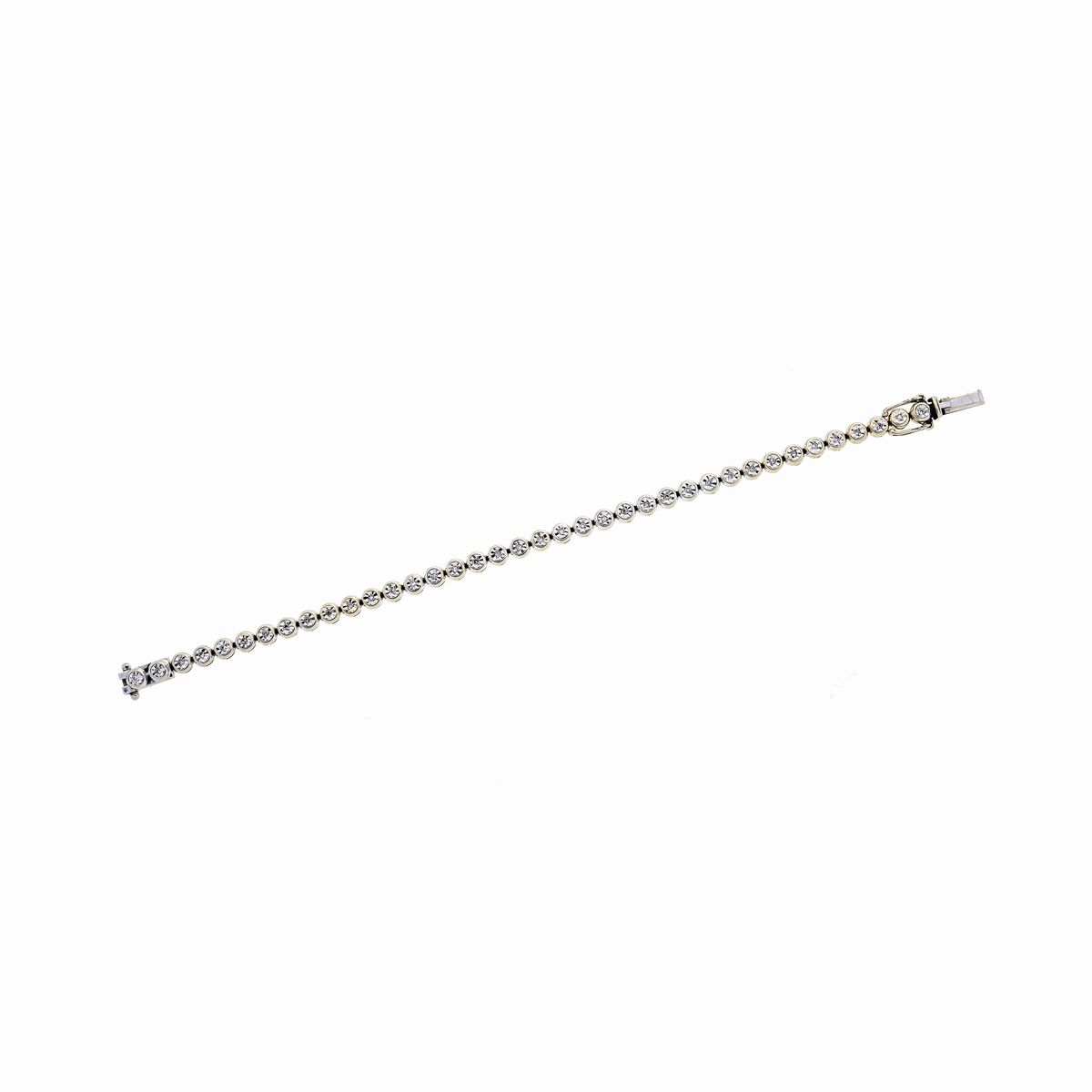 Bracciale tennis in oro bianco e diamanti