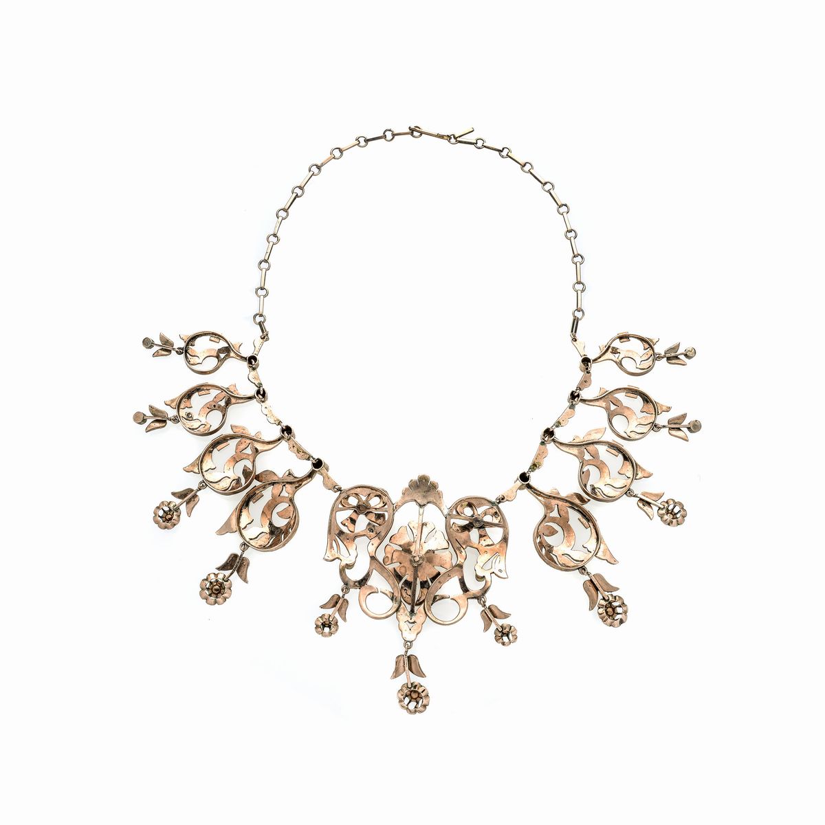 Collana floreale in oro a basso titolo e diamanti