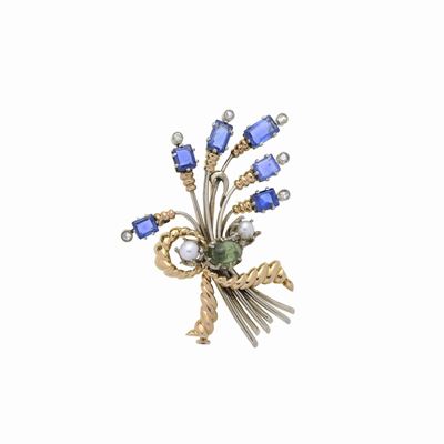 Spilla Fiori in Oro Giallo, Oro Bianco, Zaffiri, Diamanti, Perle e Tormalina Verde