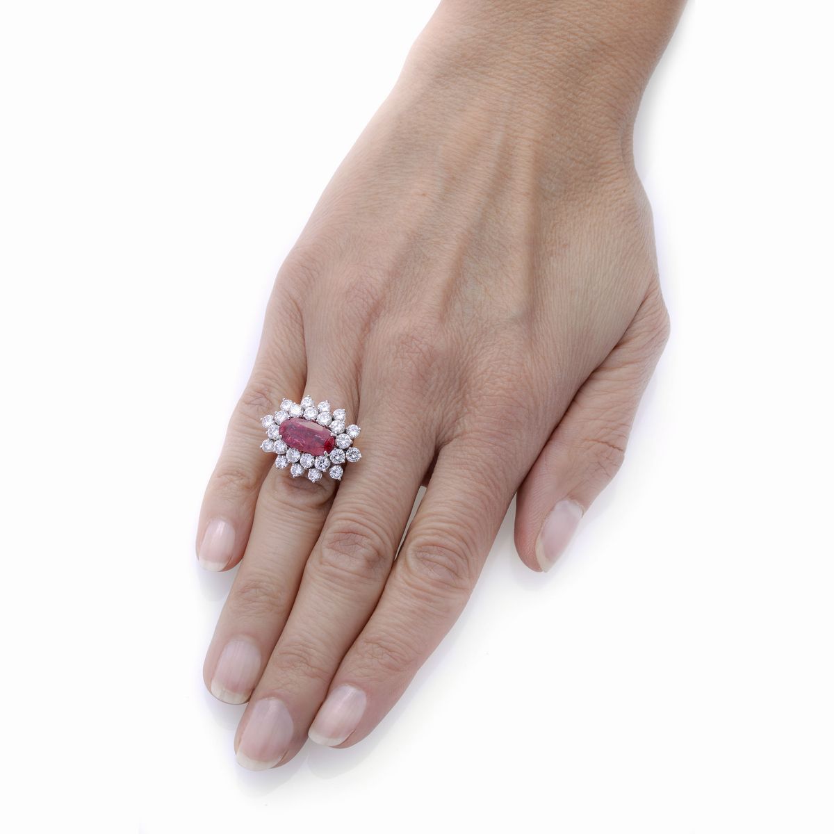 Anello a Margherita in Oro Bianco, Diamanti e Spinello Rosa Naturale