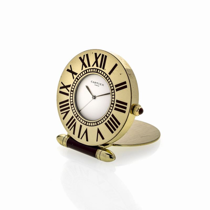Sveglia da Viaggio in Metallo Dorato e Smalto Bordeaux Cartier