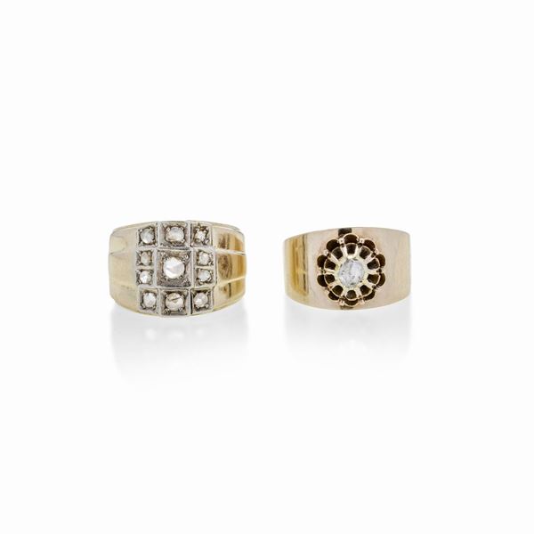 Lot of two rings in low title gold and diamonds