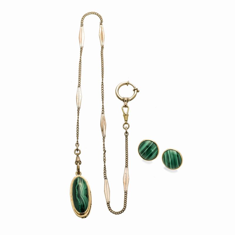 Paio di orecchini, catena in oro giallo, oro basso e malachite