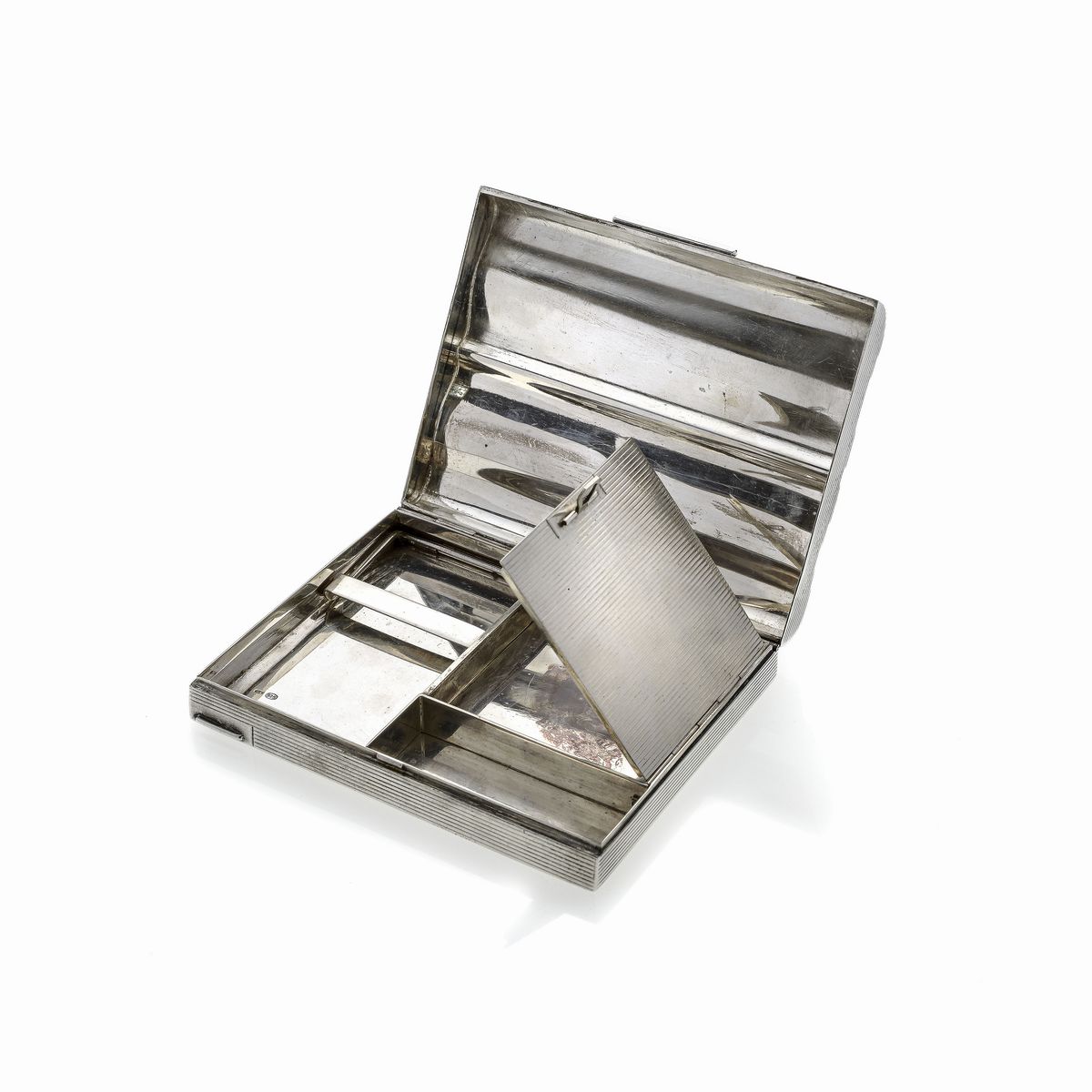 Scatola Porta-trucco in Argento Sterling con Fronte Inciso e Sagomato