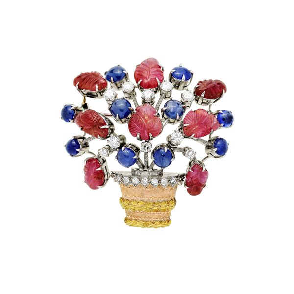 Basket brooch in yellow gold, white gold, diamonds, rubies and sapphires