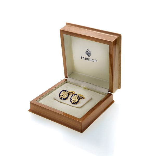 Pair of cufflinks in gold and Fabergè enamel, complete with box and guarantee  - Auction Auction of antique and modern Jewelry and Wristwatches - Curio - Casa d'aste in Firenze
