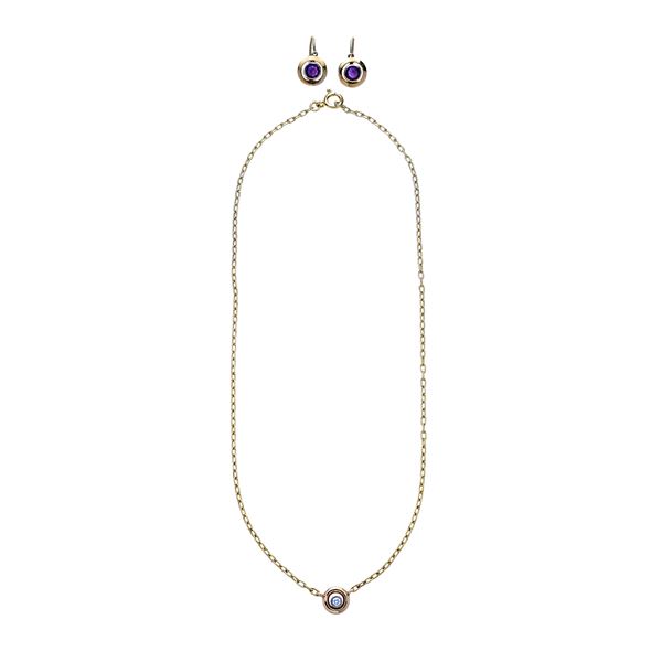 Necklace and pair of earrings in yellow gold, white gold, diamond and purple stones