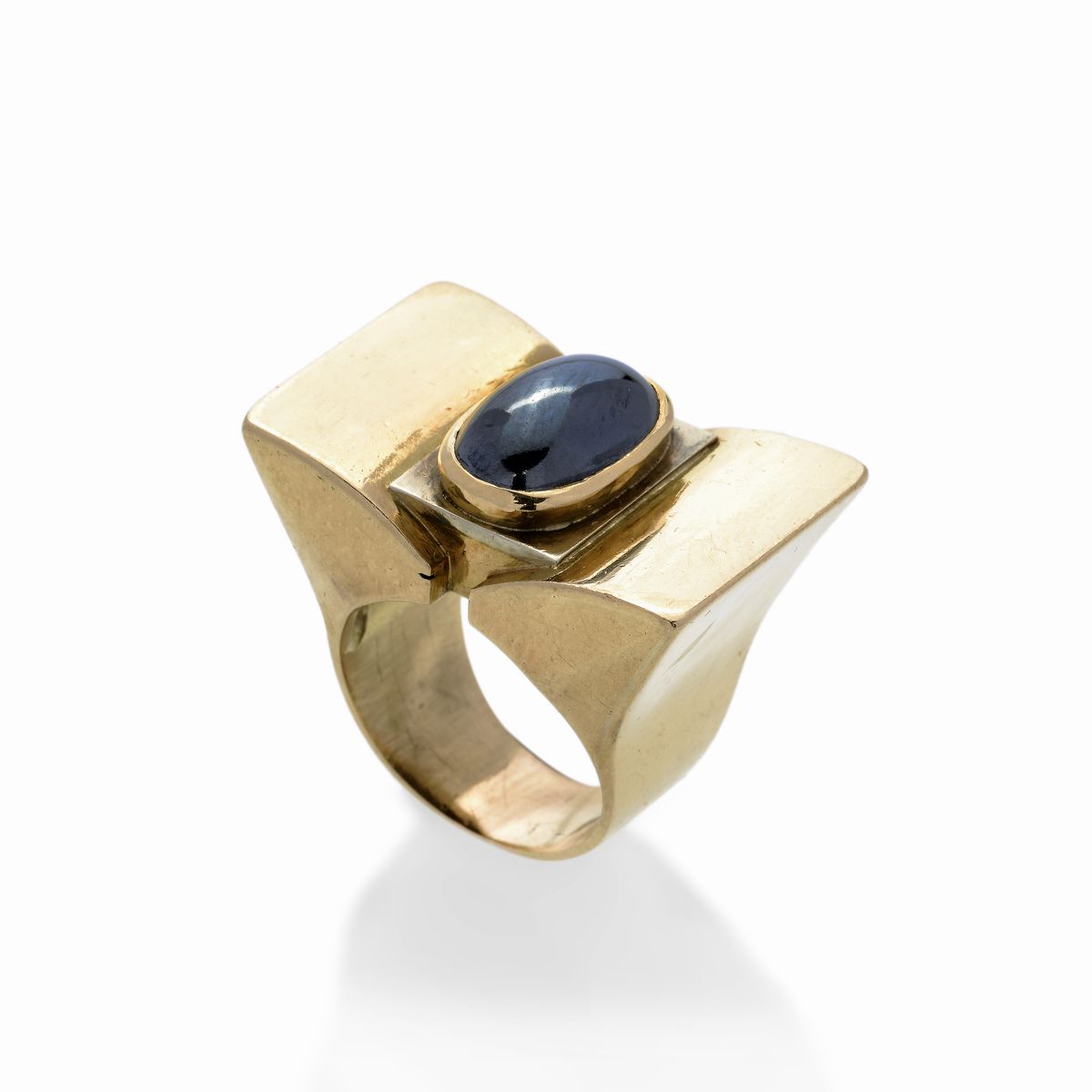 Anello a ponte in oro giallo e ematite