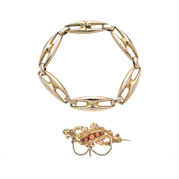 Low titer gold and red coral link bracelet and brooch
