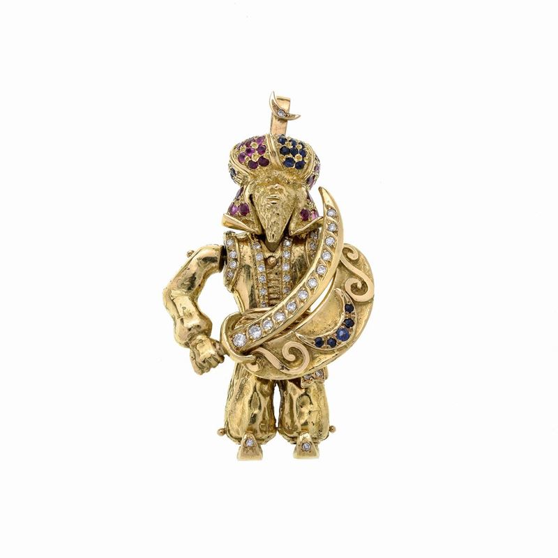 Grande pendente snodabile Saraceno in oro giallo, zaffiri, rubini e diamanti, firmata Moroni