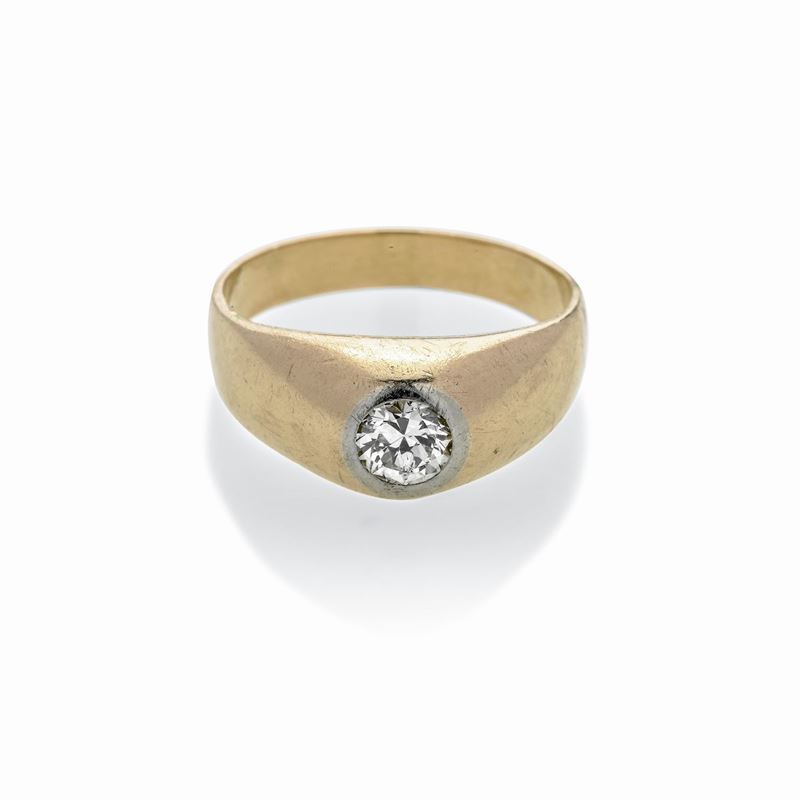 Anello solitario in oro giallo e diamante