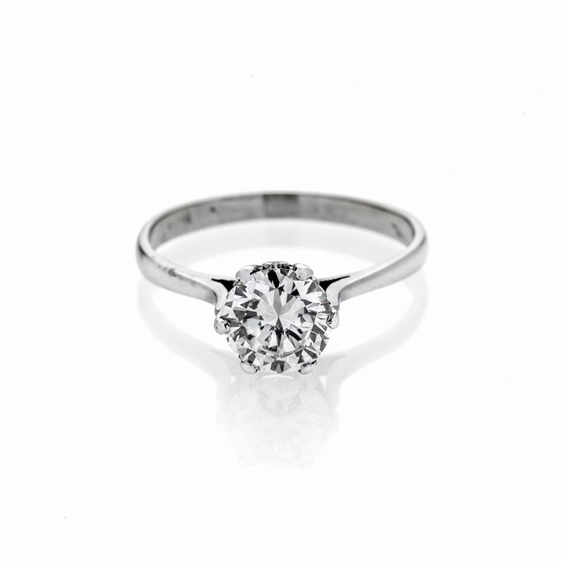Anello solitarioin oro bianco e diamante
