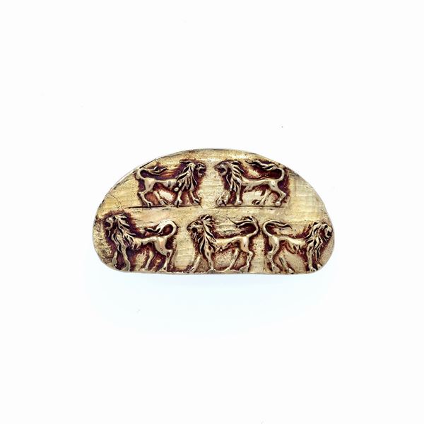 Yellow gold brooch with animals, signed Germano
