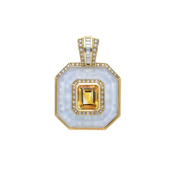 Large pendant in yellow gold, rock crystal, diamonds and citrine quartz