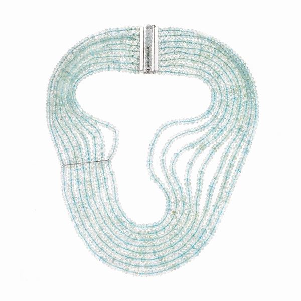 Collana millefili in oro biacno e acquamarina