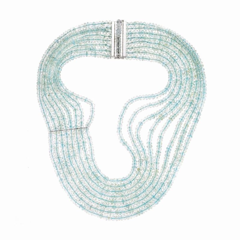 Collana millefili in oro biacno e acquamarina