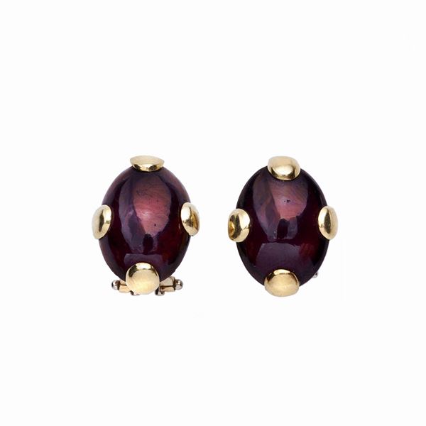 Paio of Earring