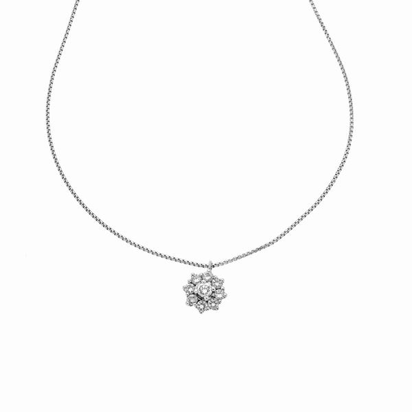 Pendente con catena in oro bianco e diamanti