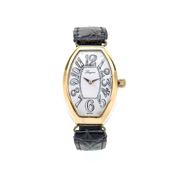 LONGINES : Large Longines yellow gold watch  (30s)  - Auction Auction of Jewellery, Precious Stones and Wristwatches - Curio - Casa d'aste in Firenze