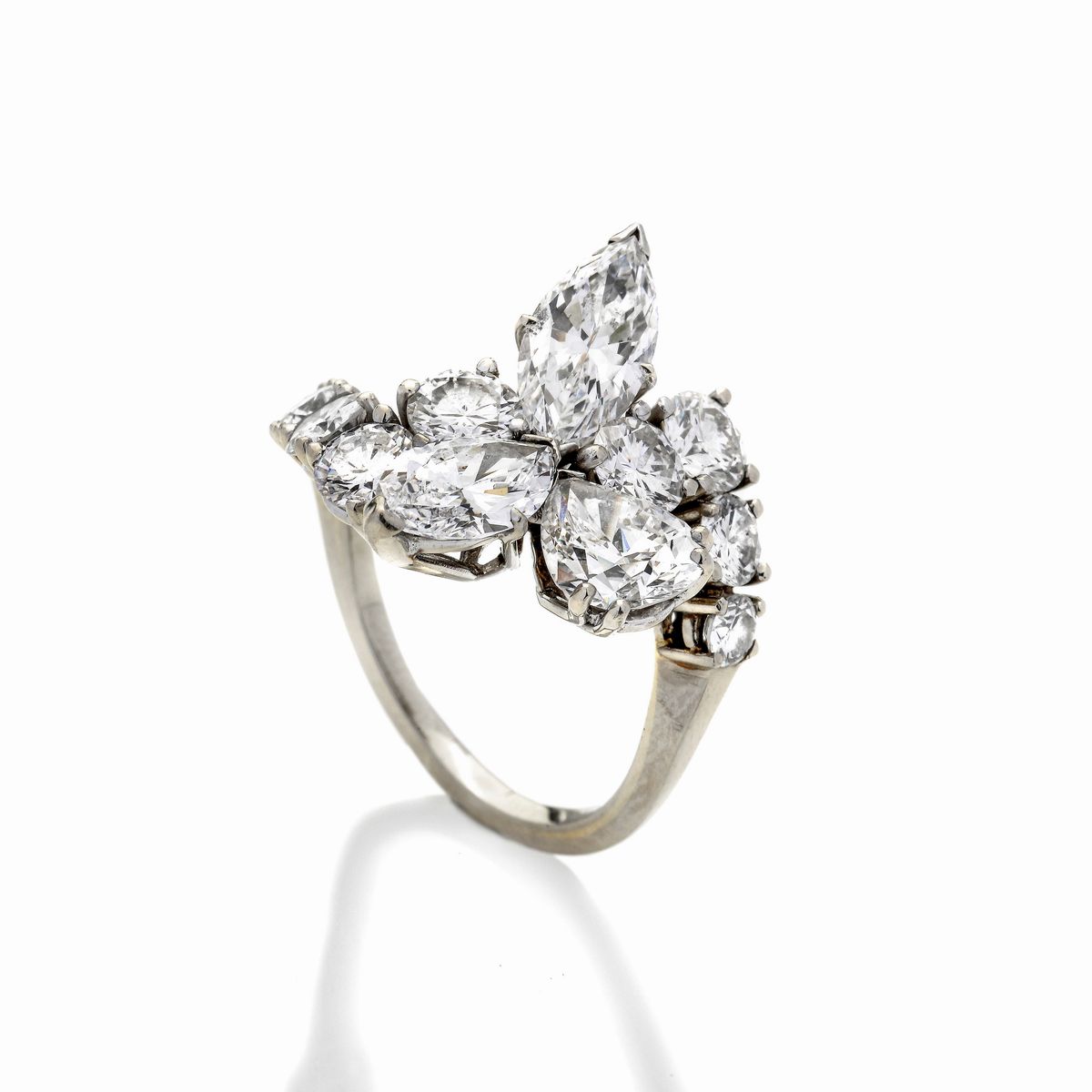 Anello Fantasia in oro bianco 18k e diamanti