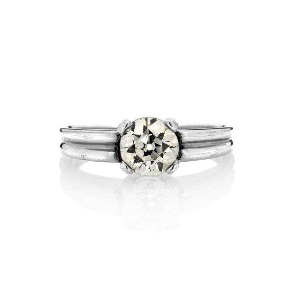 Solitaire ring in 18 kt white gold and diamond