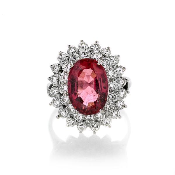 Large daisy ring in 18k white gold, diamonds and pink tourmaline