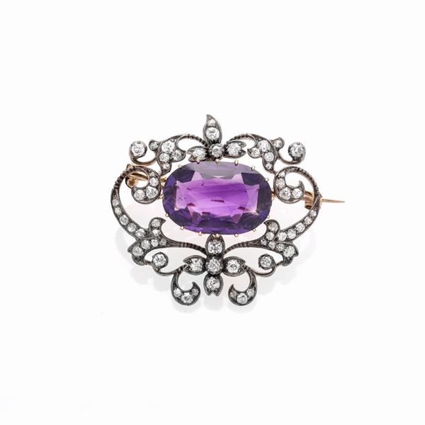 Brooch in 12k gold, silver, diamonds and amethyst