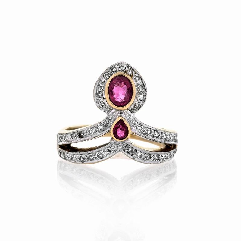 Anello Fede Indiana in Oro Giallo 14k, Oro Bianco, Diamanti e Rubini