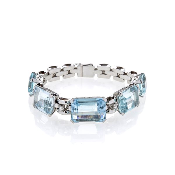 Bracelet in white gold, diamonds and aquamarine