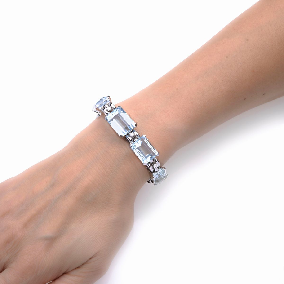 Bracciale in oro bianco 18k , diamanti e acquemarine