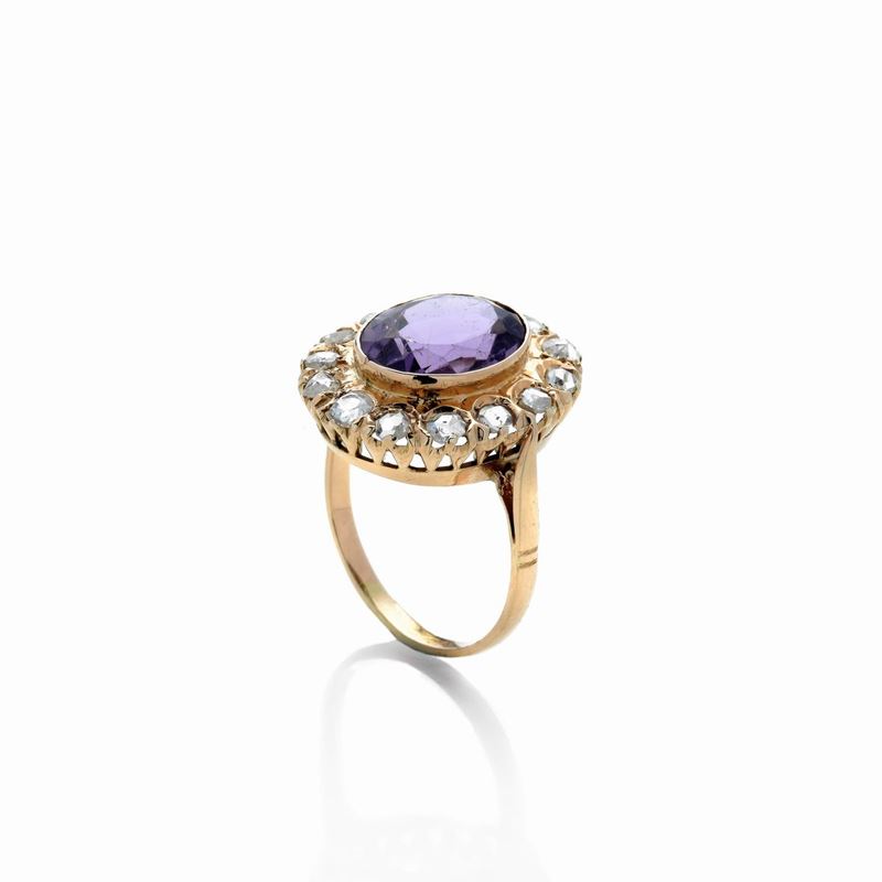 Anello a margherita in oro rosa 18 kt , diamanti e ametista