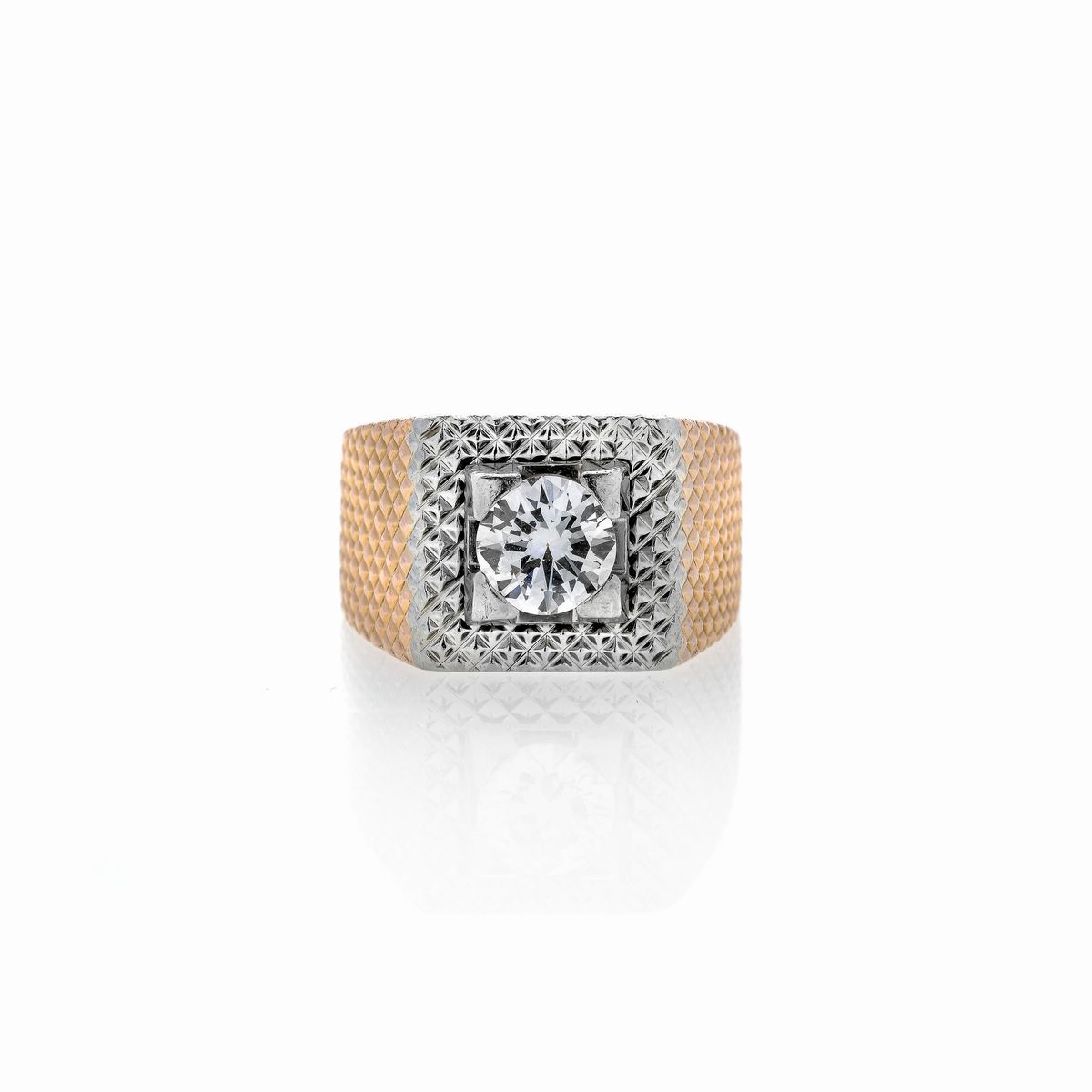 Anello solitario in oro giallo 18 kt, oro bianco e diamante