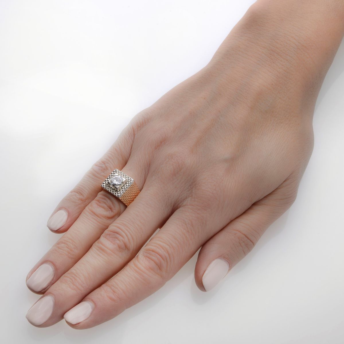 Anello solitario in oro giallo 18 kt, oro bianco e diamante